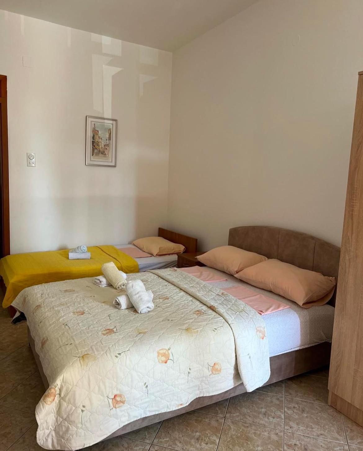 Petrovac Villa Savovic מראה חיצוני תמונה